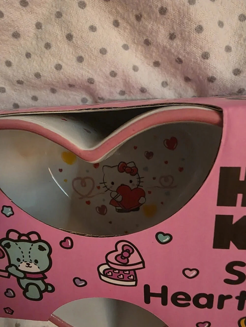 Hello Kitty Heart Ramekins Set of 2 Sanrio Ceramic Baking Gift Kitchen Bowls